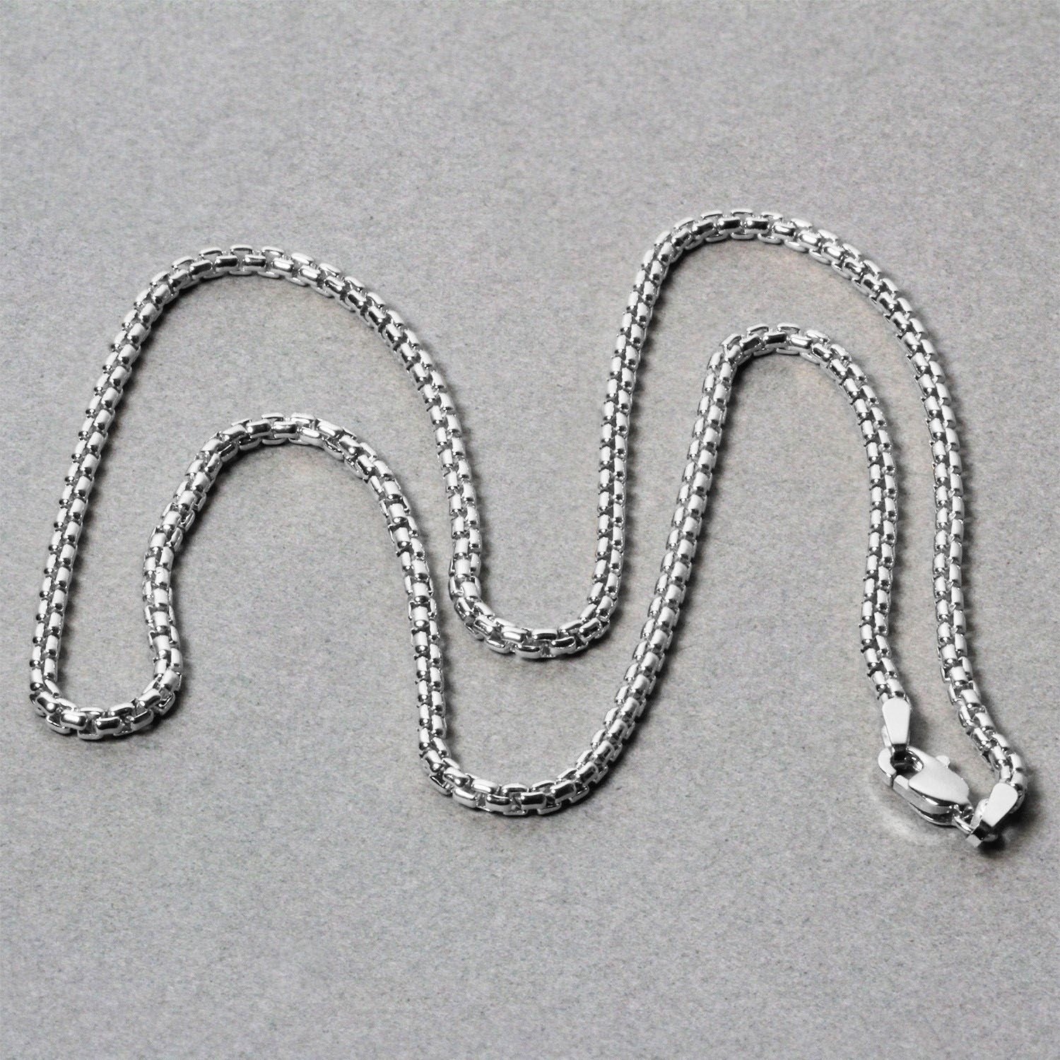 14k White Gold Solid Round Box Chain (2.5 mm) - FTH DIAMOND